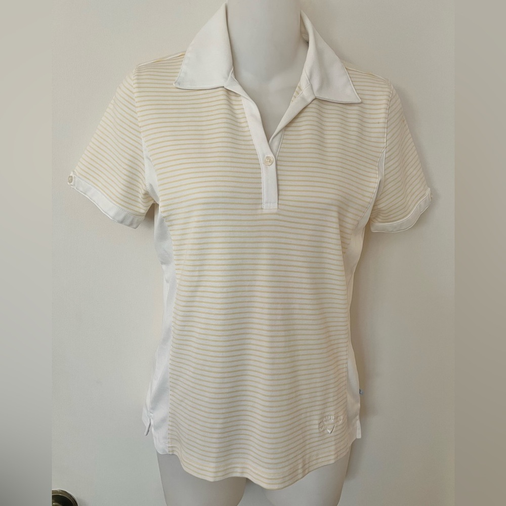 Callaway Golf Shirt in Small. Gently worn in Excellent condition.